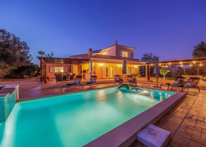 Stunning Countryside W Private Garden & Pool Villa *
