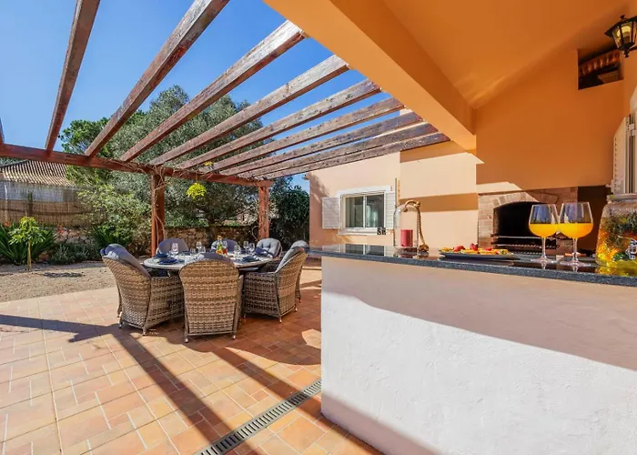 Stunning Countryside W Private Garden & Pool Villa *
