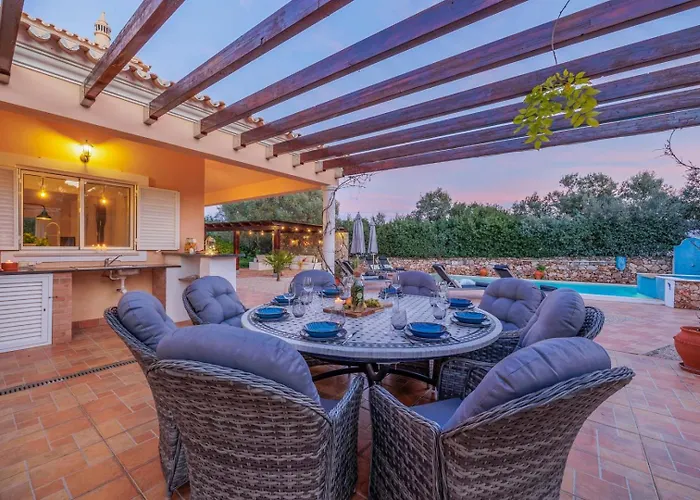 Stunning Countryside W Private Garden & Pool Villa *