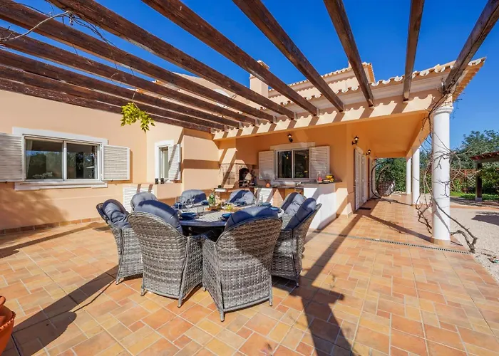 Stunning Countryside W Private Garden & Pool Villa *