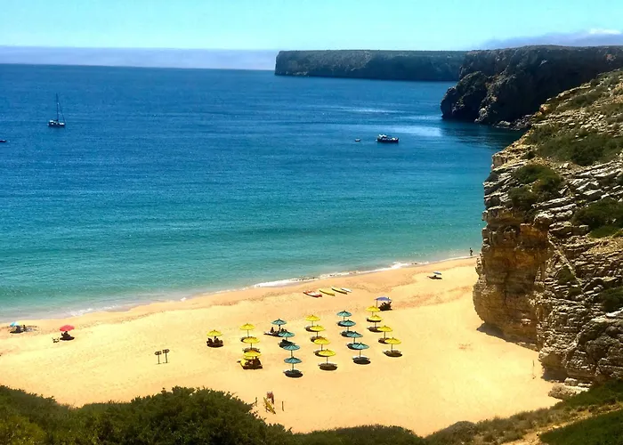 Stunning Countryside W Private Garden & Pool