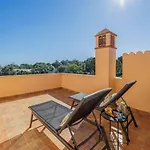 Villa Stunning Countryside W Private Garden & Pool *