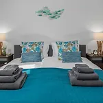 Stunning Countryside W Private Garden & Pool