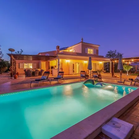 Stunning Countryside W Private Garden & Pool Villa *