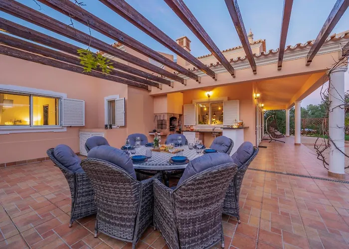 Villa Stunning Countryside W Private Garden & Pool Alte